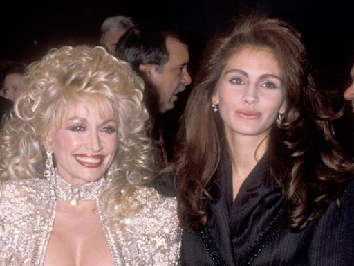 Video of Julia Roberts Recounting Memorable Exchange With Dolly Parton Resurfaces