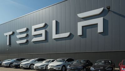 Tesla retira del mercado vehículos por problemas con este sistema
