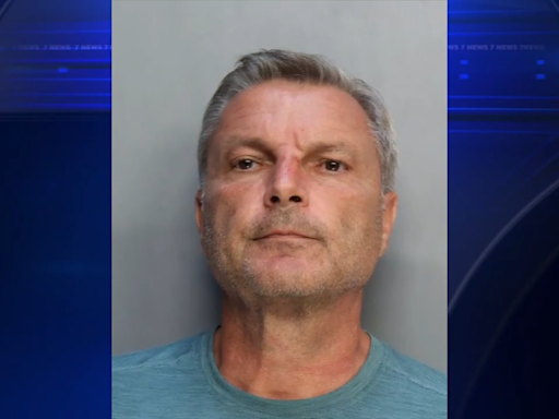 Man arrested after video shows him choking child at Sunny Isles Beach park - WSVN 7News | Miami News, Weather, Sports | Fort Lauderdale