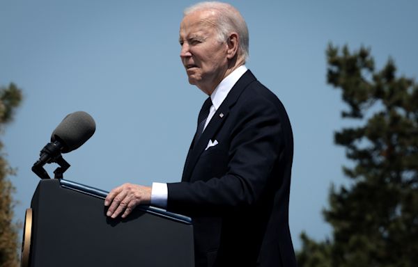 Joe Biden move at D-Day speech goes viral: "Awkward"