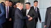 Kim Jong Un visita una planta de aviones de combate en Rusia, al tiempo que Putin acepta su invitación a Corea del Norte