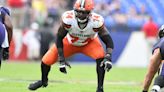 Former Browns offensive tackle Chris Hubbard signs with 49ers