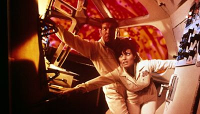 Roland Emmerich on Why He Backed Out of ‘Fantastic Voyage’ Remake with James Cameron: ‘He Is Very Overbearing’