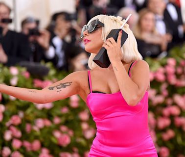 En fotos: los looks más excéntricos y polémicos de la Met Gala, a lo largo de los años