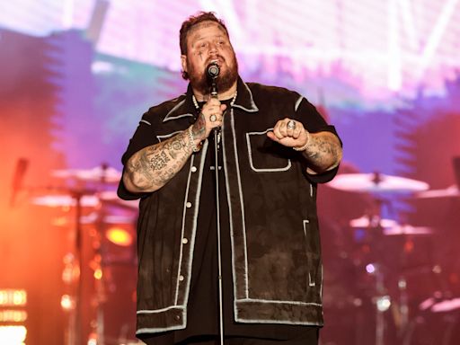 Crossover artist Jelly Roll shares stories of his life at the Iowa State Fair