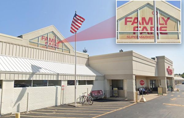 Michigan ‘Rooftop Ninja’ caught living in popular supermarket’s sign for a year: ‘She made it home’