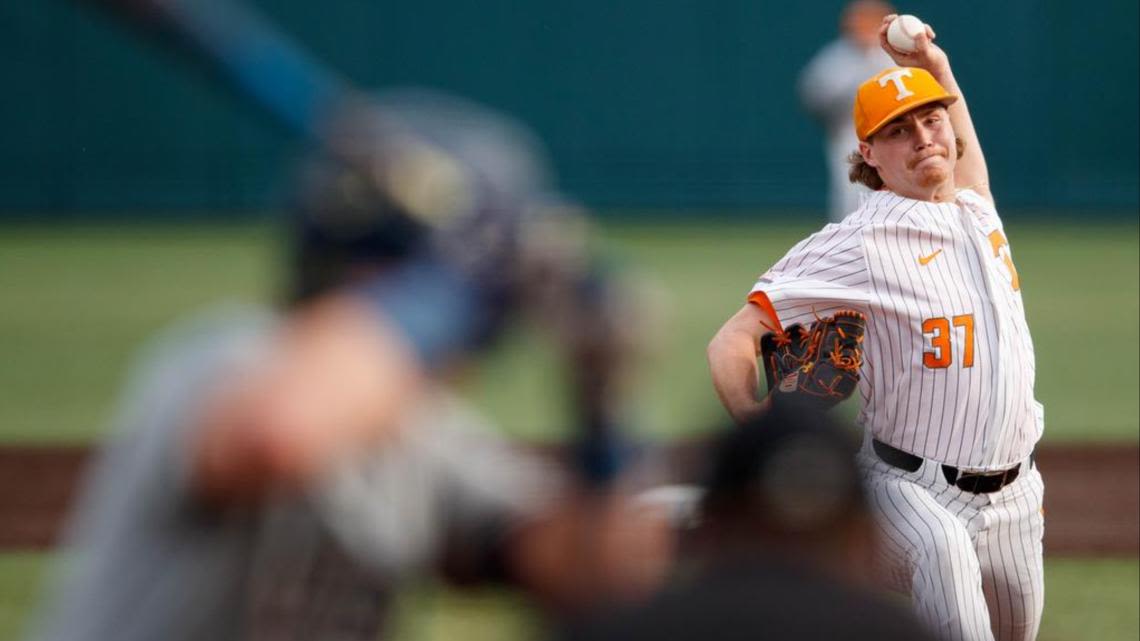 'It was a dream come true' | Pigeon Forge native Dylan Loy throws career-high five strikeouts for Vols vs. Queens