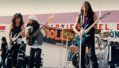 ¡El rock chilango nunca muere! Lánzate al próximo concierto de la banda Trolebús
