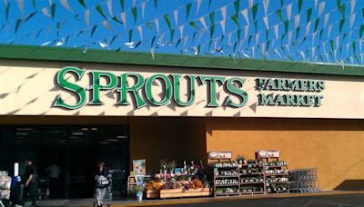 Phoenix-Based Sprouts Farmers Market Holds Strong in Grocery Wars, Eyes Competitor Whole Foods