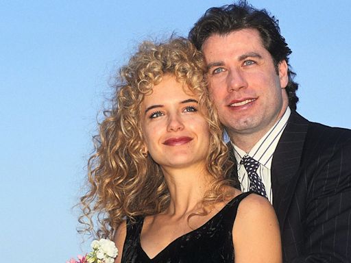 Where Is Kelly Preston’s 6-Carat Yellow Diamond Engagement Ring From John Travolta Now?