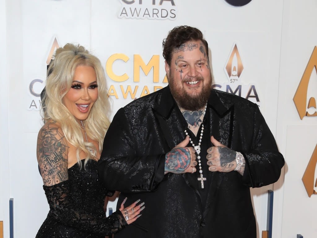 Jelly Roll & Bunnie XO’s Teen Is ‘Grounded for Life’ After Footage Shows Her Sneaking Out