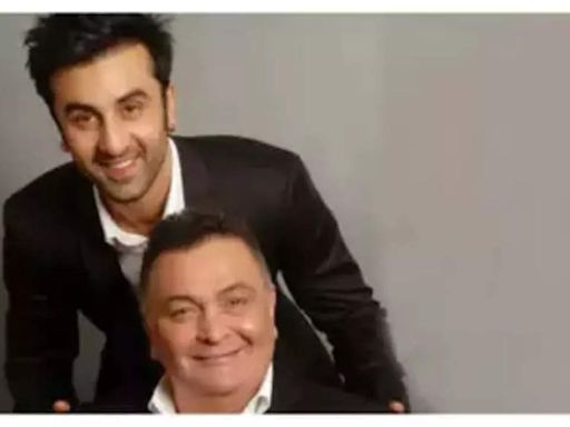 Ranbir Kapoor wishes to have his late father Rishi Kapoor back in life; Says 'Could spend more time together' | Hindi Movie News - Times of India