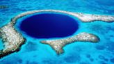 El Gran Agujero Azul de Belice, el lugar favorito para los submarinistas de todo el mundo