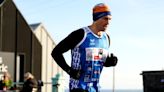 Kevin Sinfield enjoys sunshine and blue skies in Brighton as challenge continues