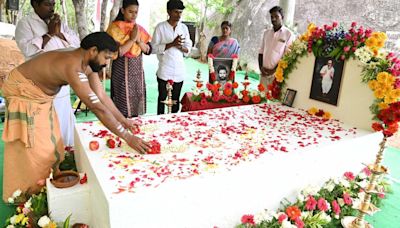 Guru Purnima ends with prayers to Siddhar at Tanapalle