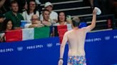 'Bob the Cap Catcher' becomes Olympic sensation after rescuing lost swim cap at bottom of pool