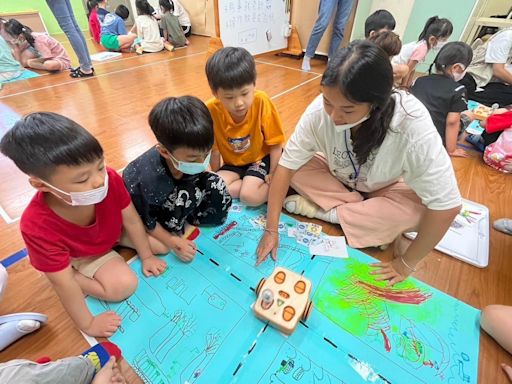 平鎮幼兒園與南大師培攜手 帶領學齡前幼兒遊戲中學習