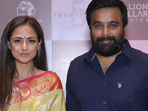 Sasikumar and Simran Join Hands For New Film