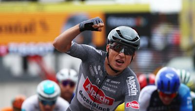 Philipsen sprints to Tour de France stage 13 win, Pogacar retains lead