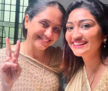 Vanathai Pola actress Neelima Rani meets Devayani, says ' Her warmth, her love, and her care are just the same!' - Times of India