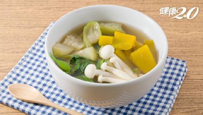 想減肥體重卻下不來？營養師推「減脂蔬菜湯」神配方 8食材輕鬆煮低卡又美味