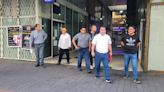 ‘Nos están secuestrando y no aguantamos más’: transportistas llegaron en caravana a Quito para exigir medidas, pero se fueron sin respuestas