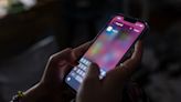 Some teen girls using smartphone up to 6 hours per day, study finds