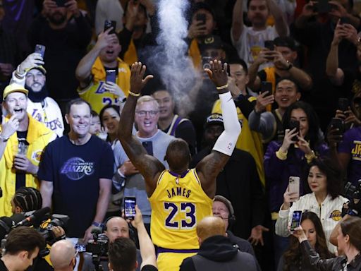 Qué pide LeBron James para seguir en Los Angeles Lakers en la temporada 2024-25