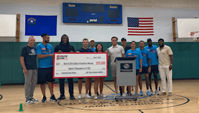 NHL Player Inclusion Coalition visits Nevada Boys and Girls Club, makes donation, hosts clinic | NHL.com