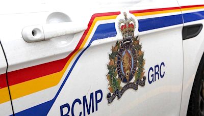 3 youth arrested after teen girl beaten on Kelowna beach