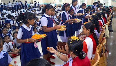 Mohan Majhi government changes school uniforms from green, a colour associated with BJD