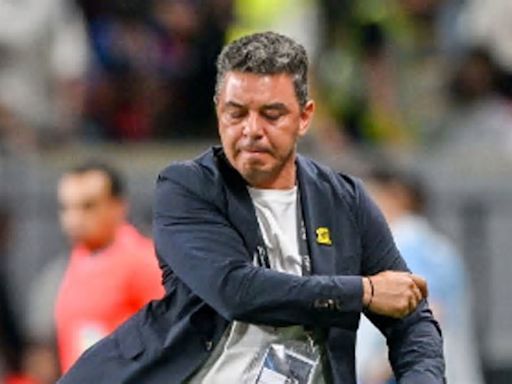 El equipo de Marcelo Gallardo no levanta: Al Ittihad sumó otra derrota y el Muñeco suspendió la conferencia