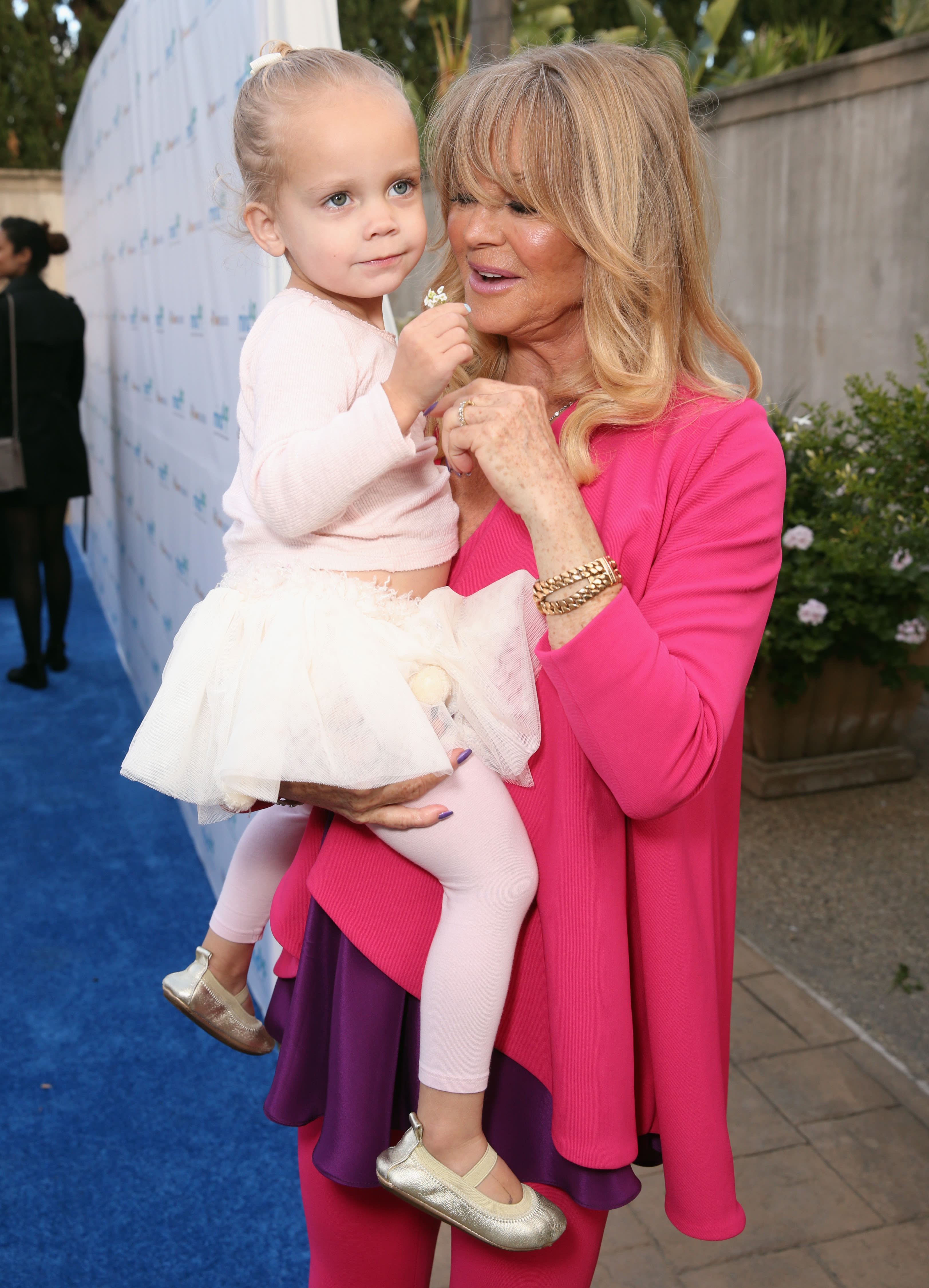 Goldie Hawn Poses With Look-Alike Granddaughter Rio in New Photo From Family Vacation