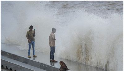 Mumbai Rains Live Updates: Train, Flight Operations Affected; Parts Of City Waterlogged