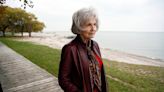 Muere a los 92 años la escritora Alice Munro, ganadora del Nobel en 2013