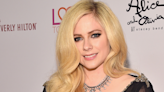 Avril Lavigne debuts new bob cut and it's the shortest her hair has ever been