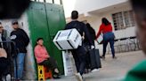 En directo: ola de calor y retrasos en centros de votación marcan la jornada electoral en México