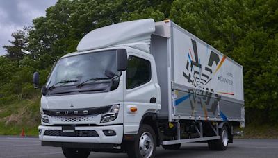 FUSO「堅達」Canter 為何捨油電動力改推純電動？戴姆勒亞洲商車高層親回應 - 自由電子報汽車頻道