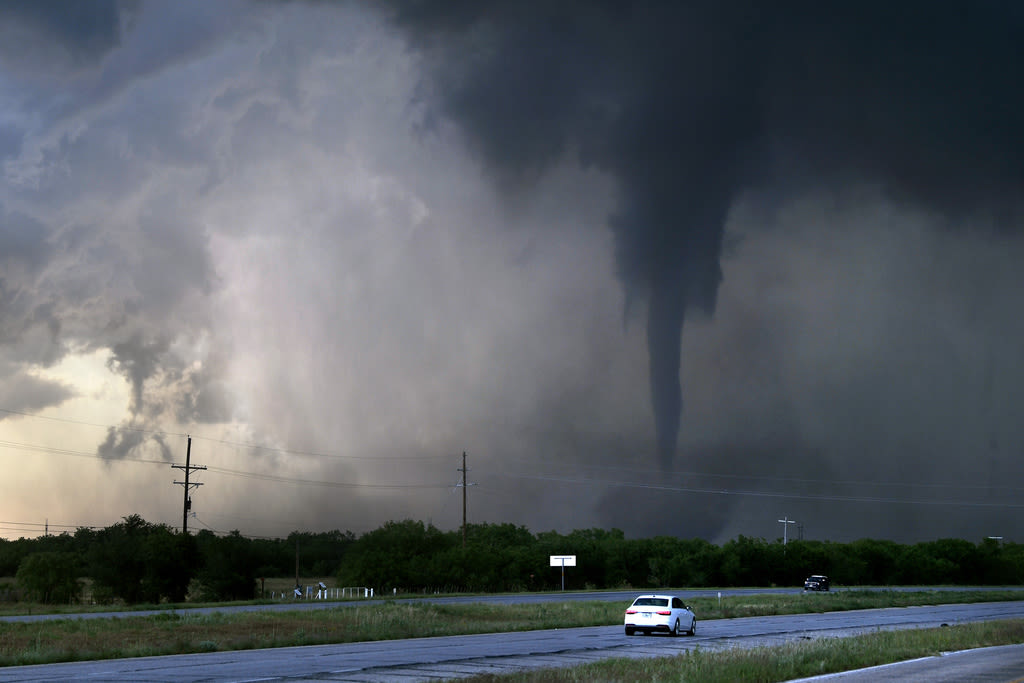 Second tornado in 5 weeks damages Oklahoma town and causes 1 death as powerful storms hit central US