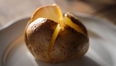Cook a baked potato in 15 minutes for a crispy skin and buttery inside - no oven