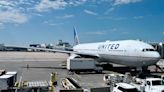 174 Passagiere an Bord - Kurz nach dem Start verliert eine Boeing 757 der United Airlines ein Rad