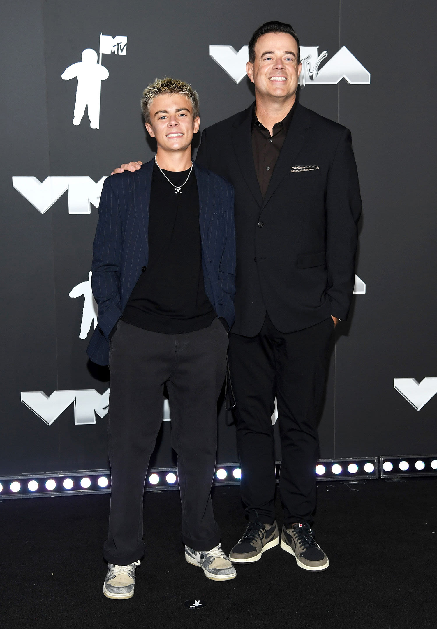 Carson Daly on returning to the MTV VMAs with son Jackson, 15: 'Full circle for me'