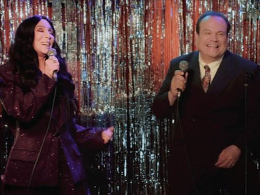 Cher joins Barry from EastEnders on stage at the Queen Vic