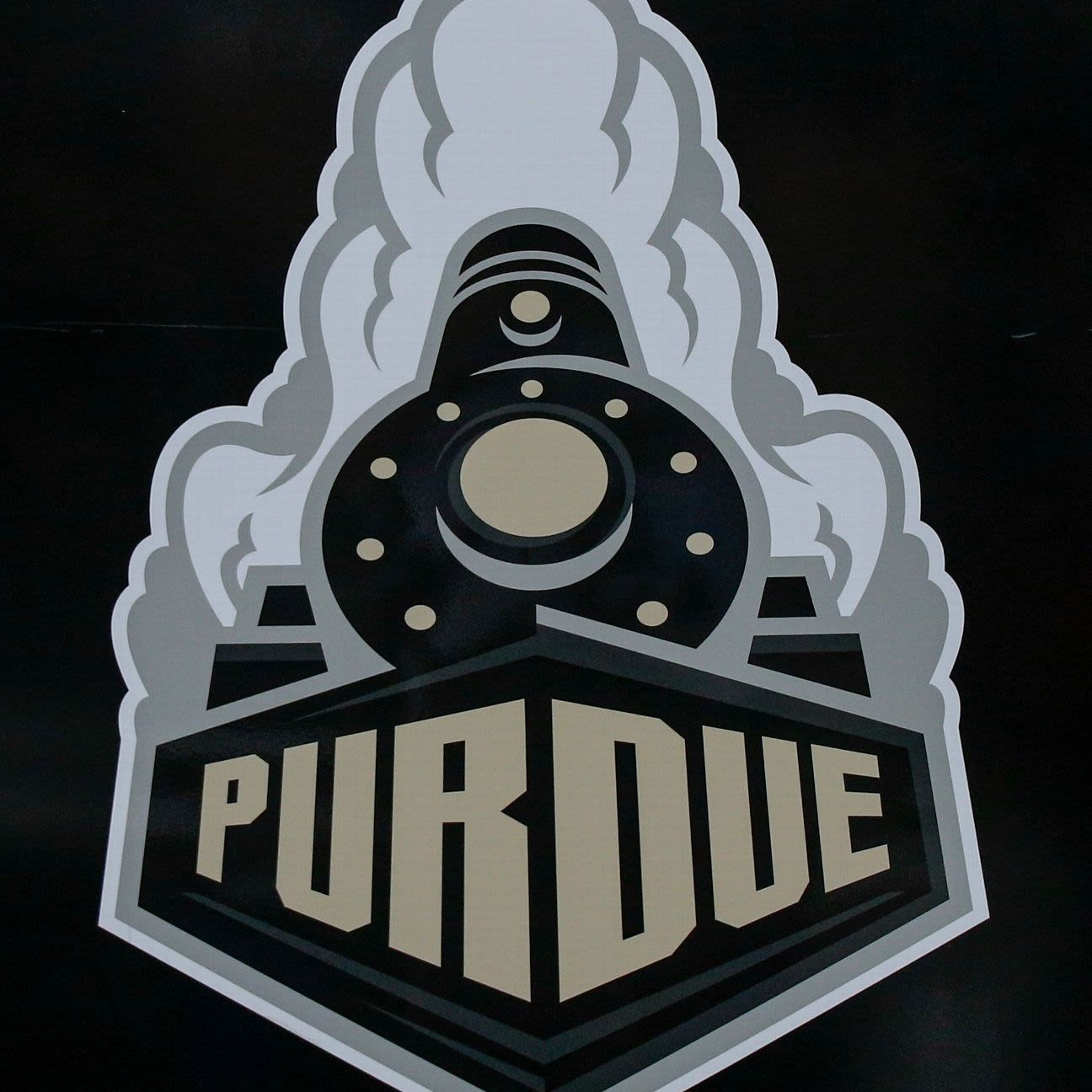 Purdue signee Catchings reopens recruitment