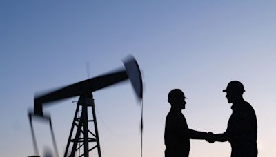 This Top Oil Stock Finally Gets In on the Sector's Acquisition Wave. Time to Buy?