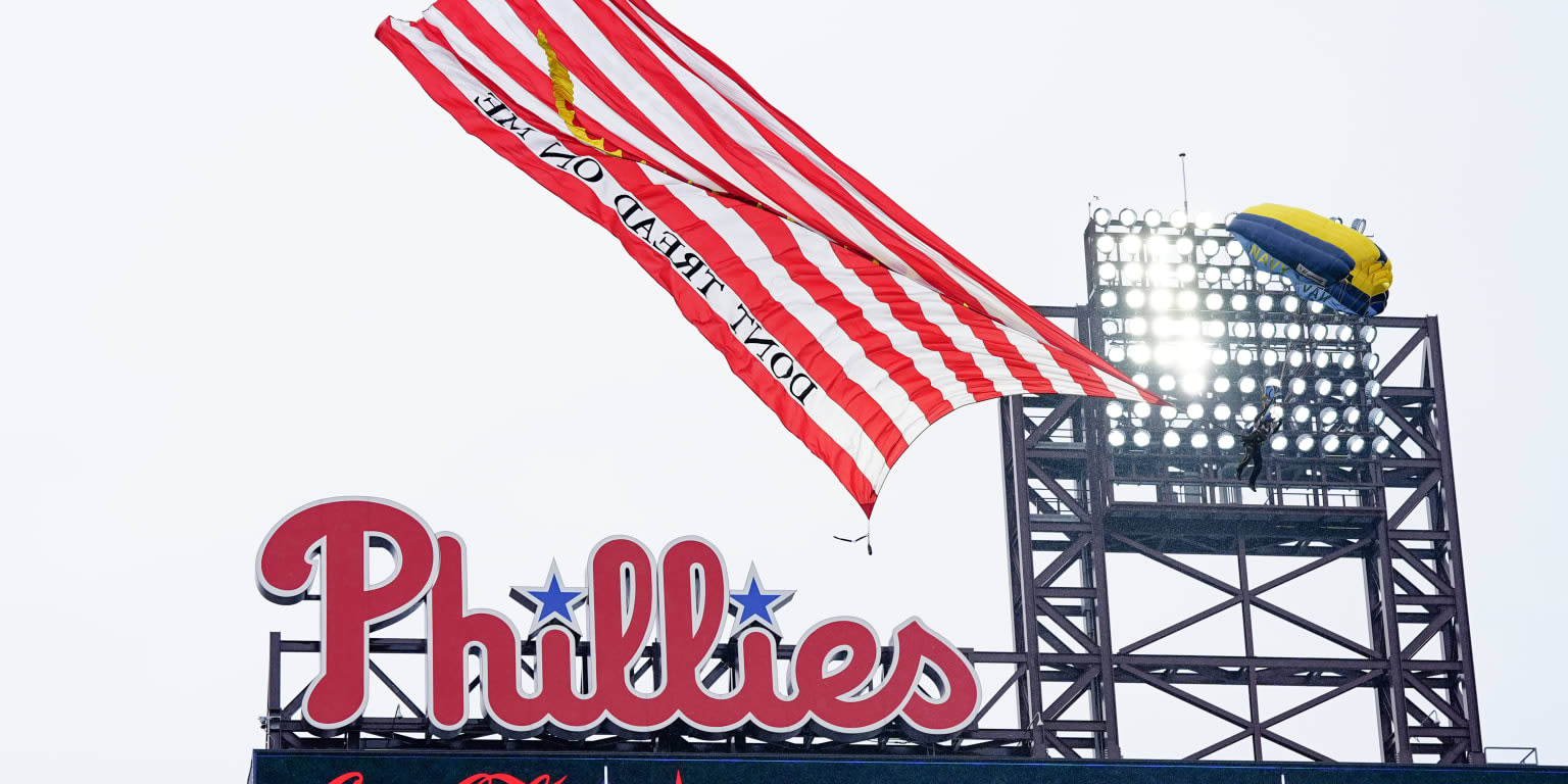 Military heroes honored at Phillies Salute to Service presented by Toyota