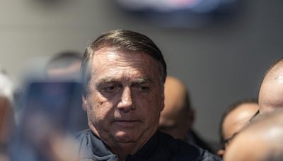 Bolsonaro diz que é alvo de “300" inquéritos, mas que “vale a pena”