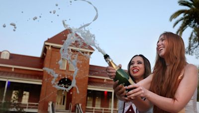About 8,000 University of Arizona students to become alumni