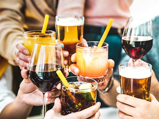 7 Best Low-Carb Alcoholic Drinks to Order at the Bar