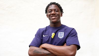 Kobbie Mainoo cools talk that he should start in midfield for England